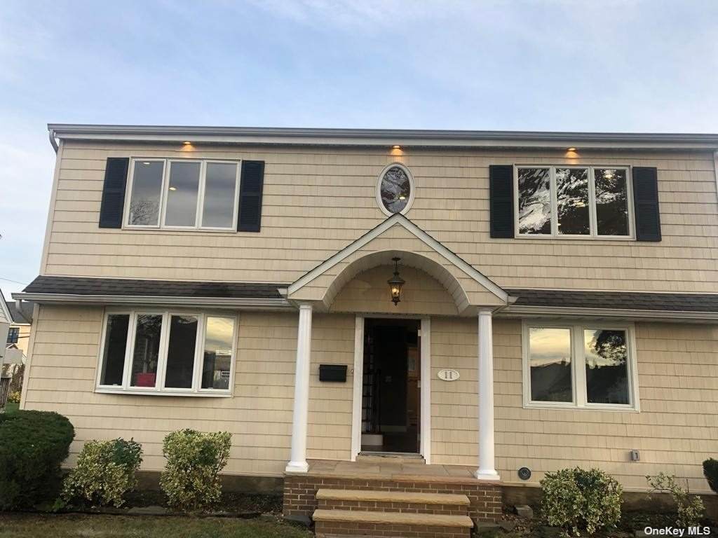 11 Park Circle - Photo 1