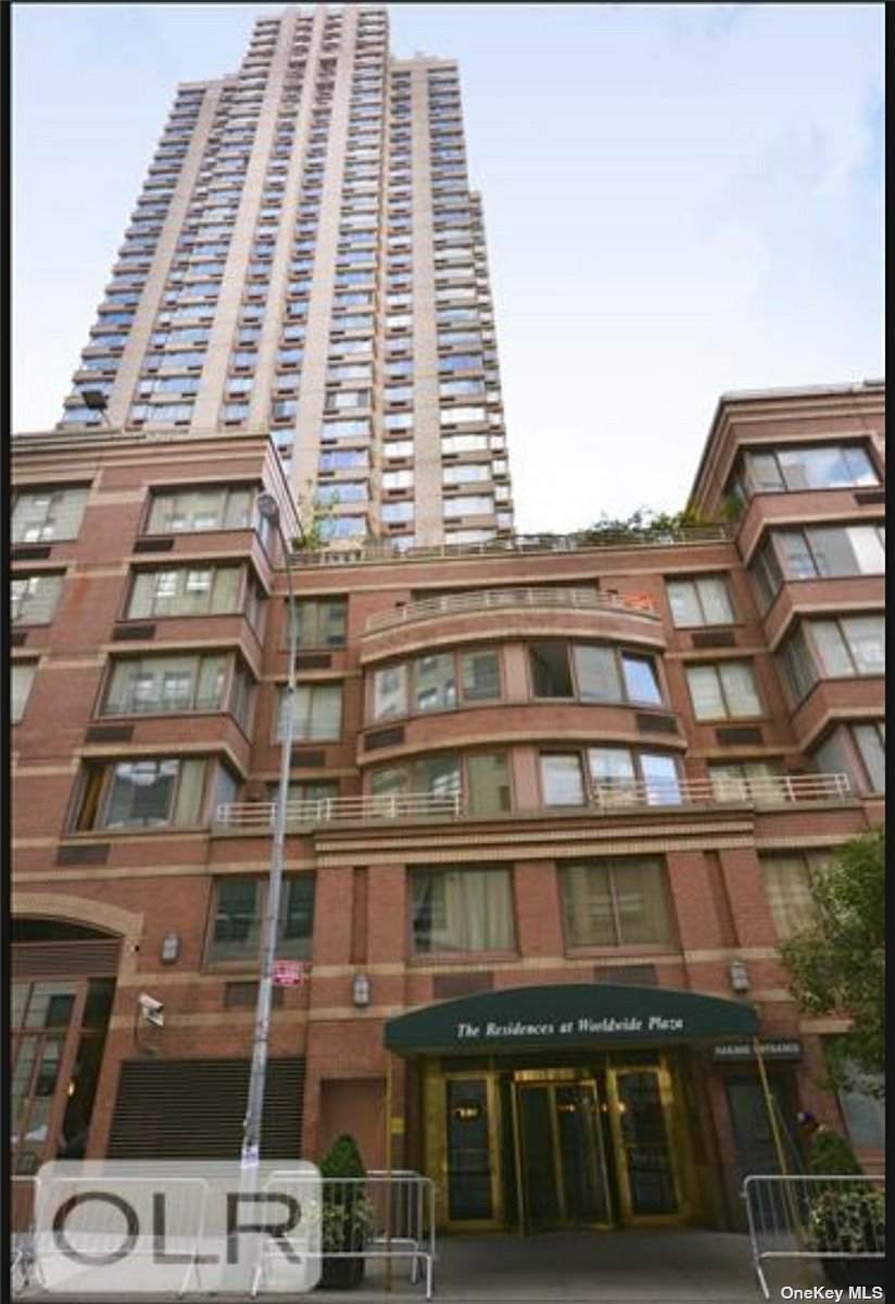 350 50th Street - Photo 1