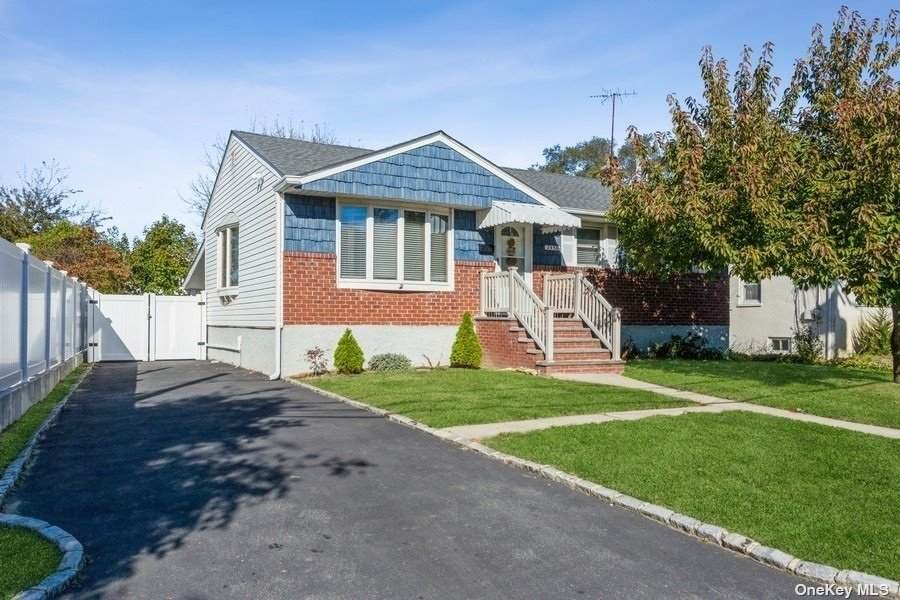 2836 Elm Street - Photo 1