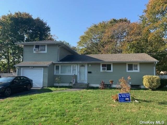 132 Applegate Drive - Photo 1
