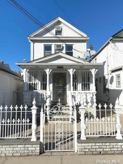172-09 91st Avenue - Photo 1
