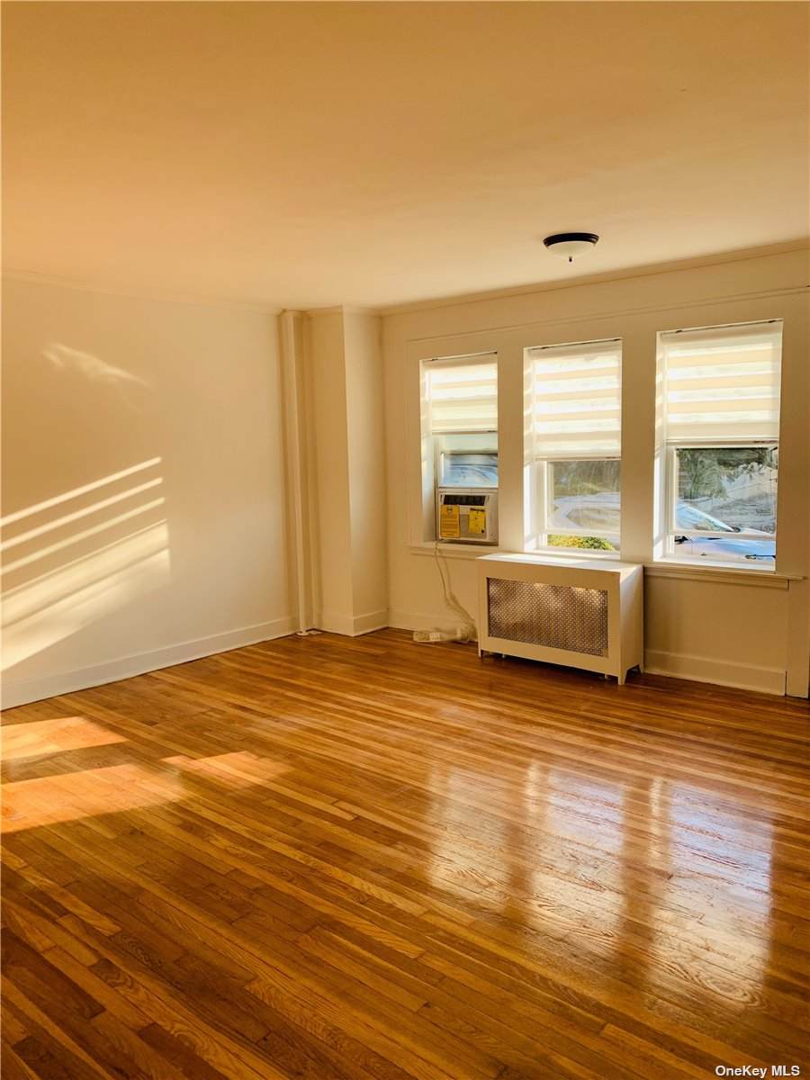 67-61 Exeter Street - Photo 1