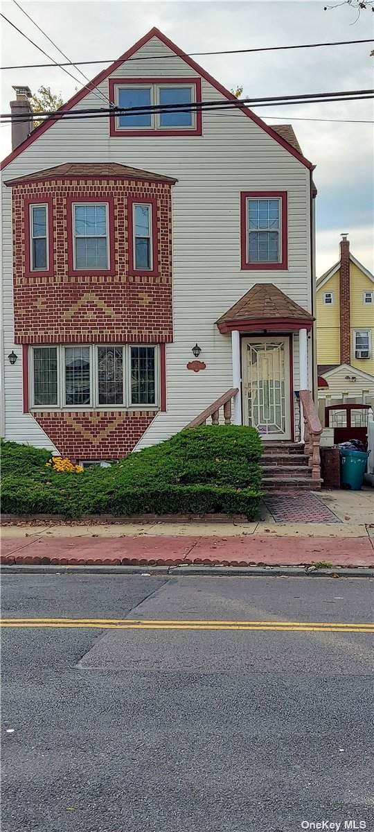 104-36 212th Street - Photo 1