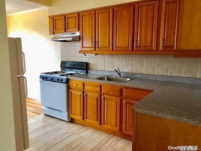 60-07 79th Street - Photo 1