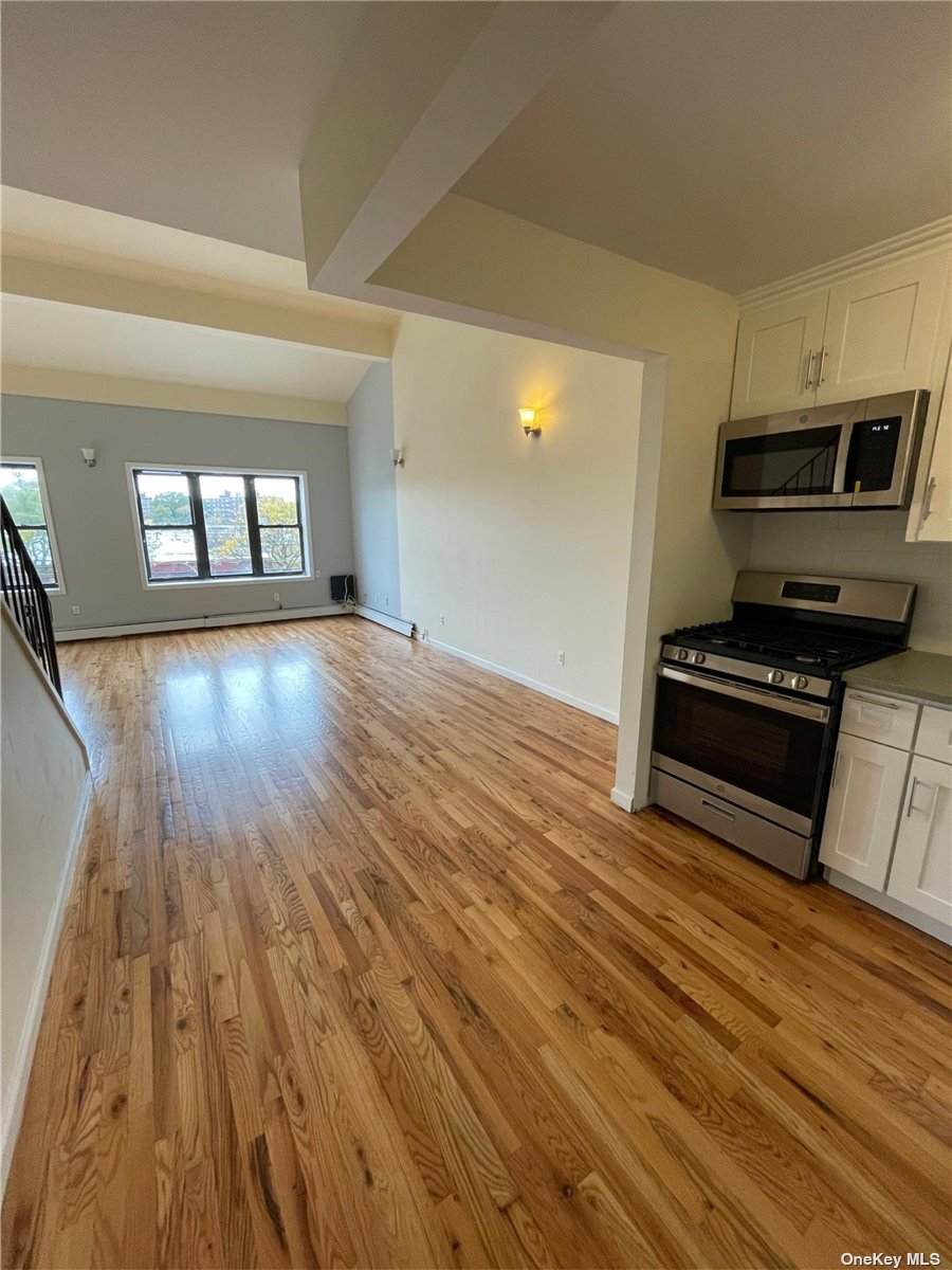 349 De Witt Ave - Photo 1