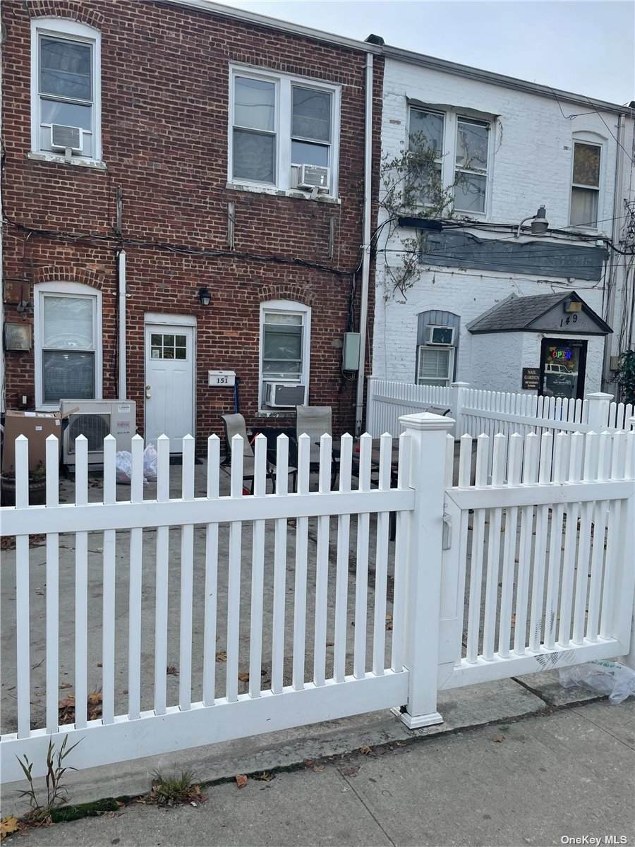 151 Tulip Avenue - Photo 1