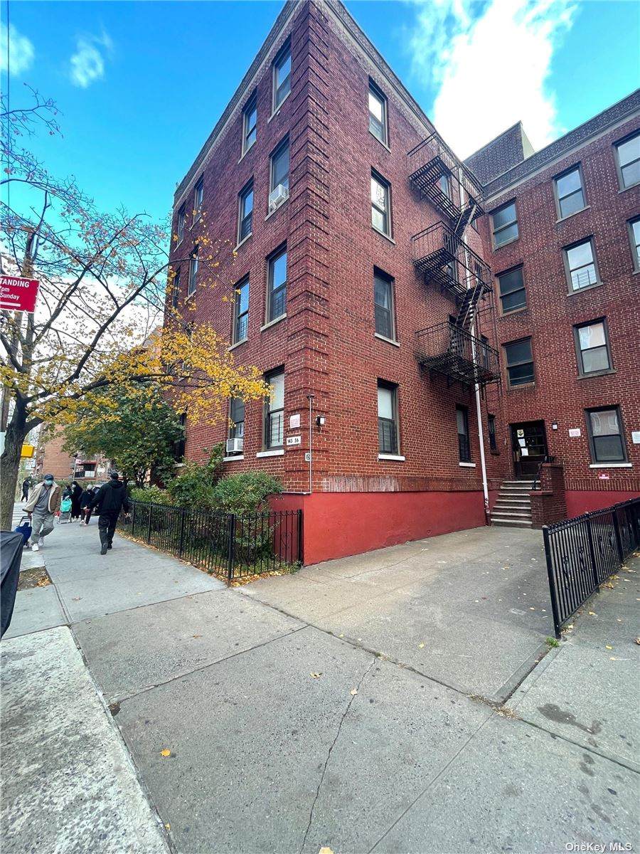 14356 Roosevelt Avenue - Photo 1