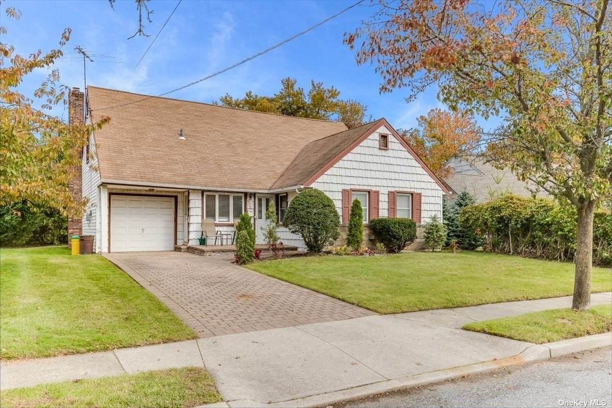 364 Howard Avenue - Photo 1