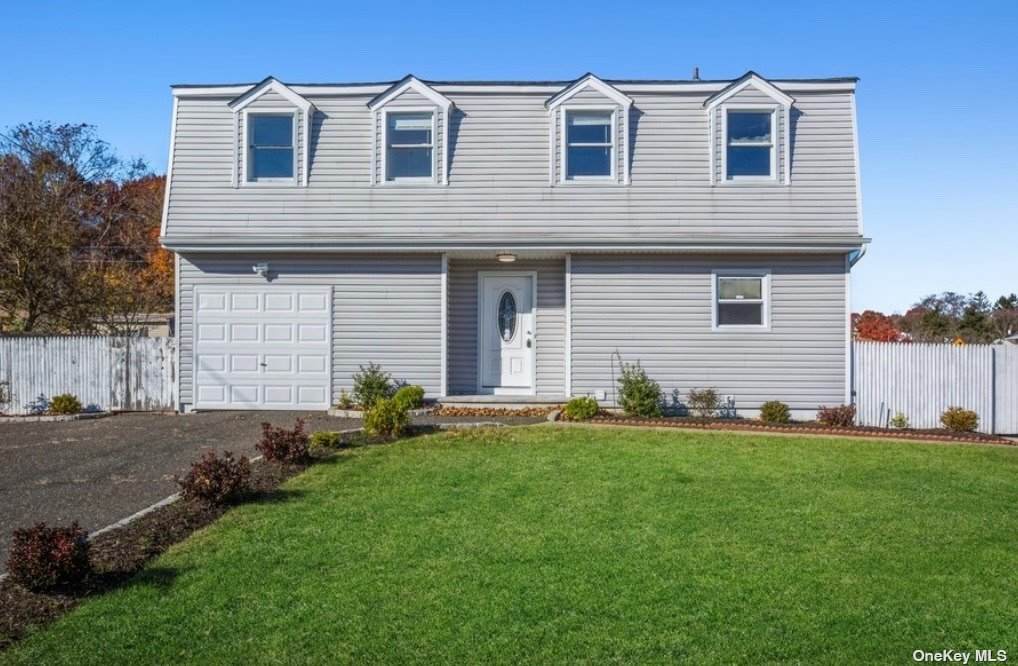 288 Greenbelt Parkway - Photo 1