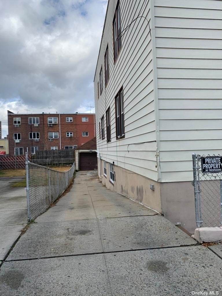 146 Bay 47 Street - Photo 1