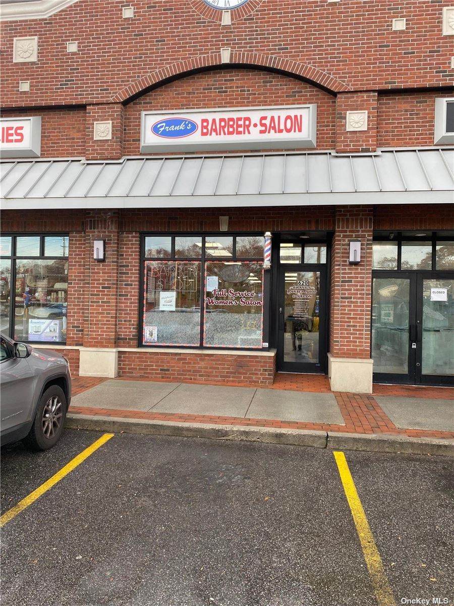 620 Union Boulevard - Photo 1