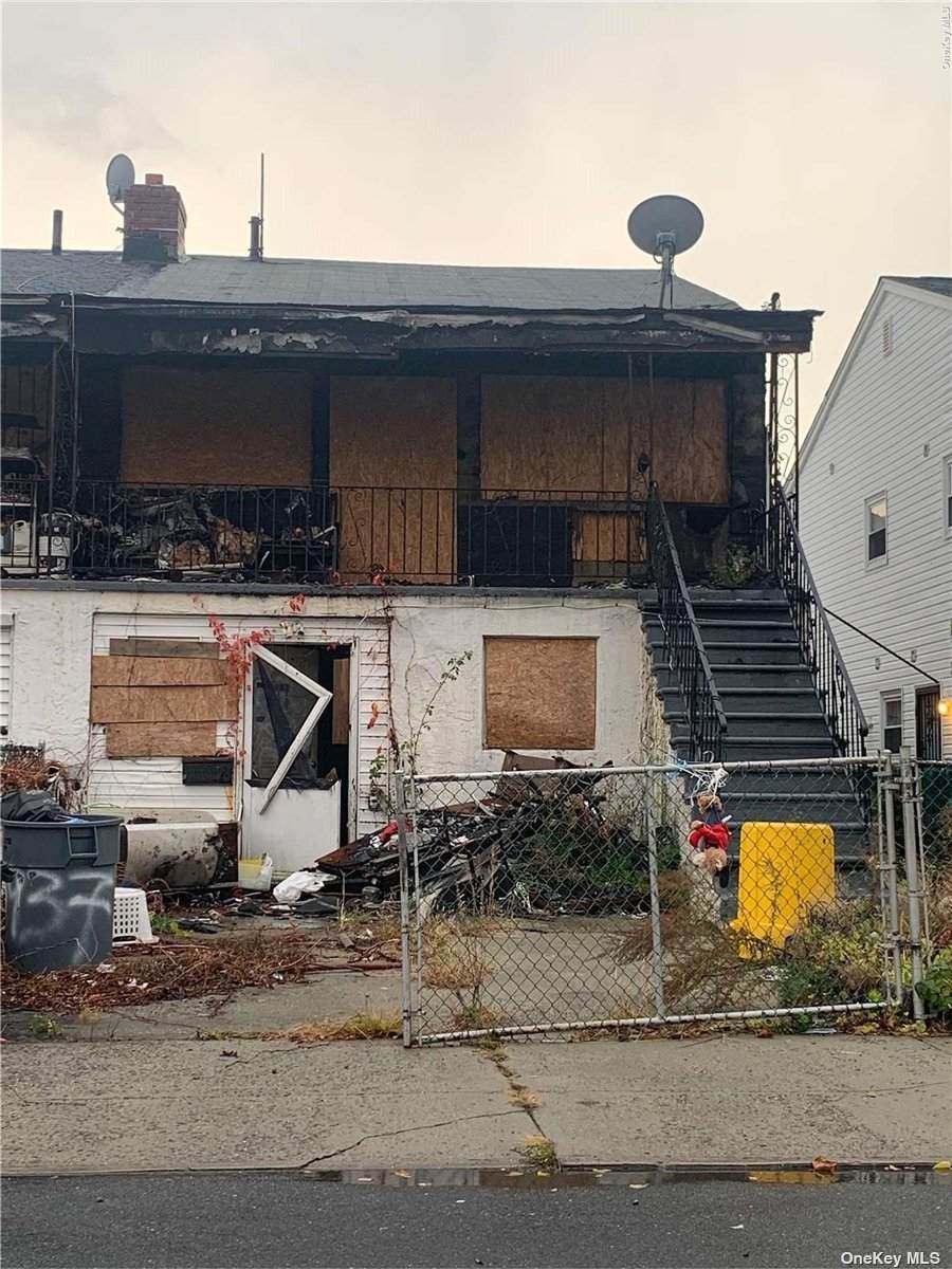69-37 Hillmeyer Ave Avenue - Photo 1