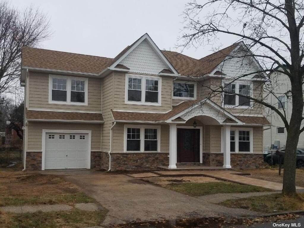 353 Chambers Avenue - Photo 1