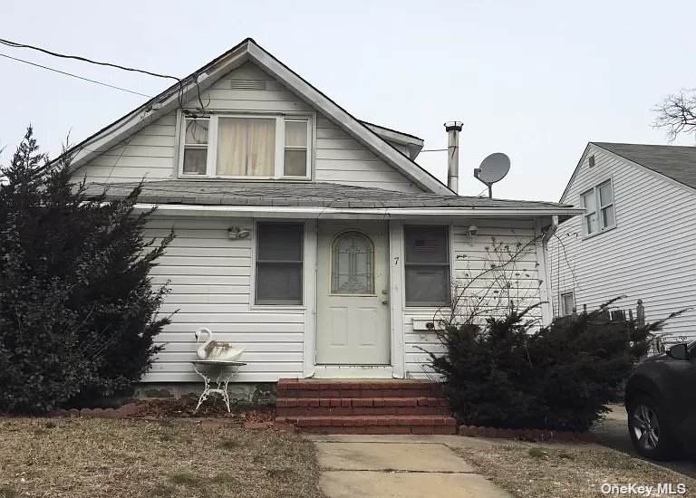 7 Russell Place - Photo 1