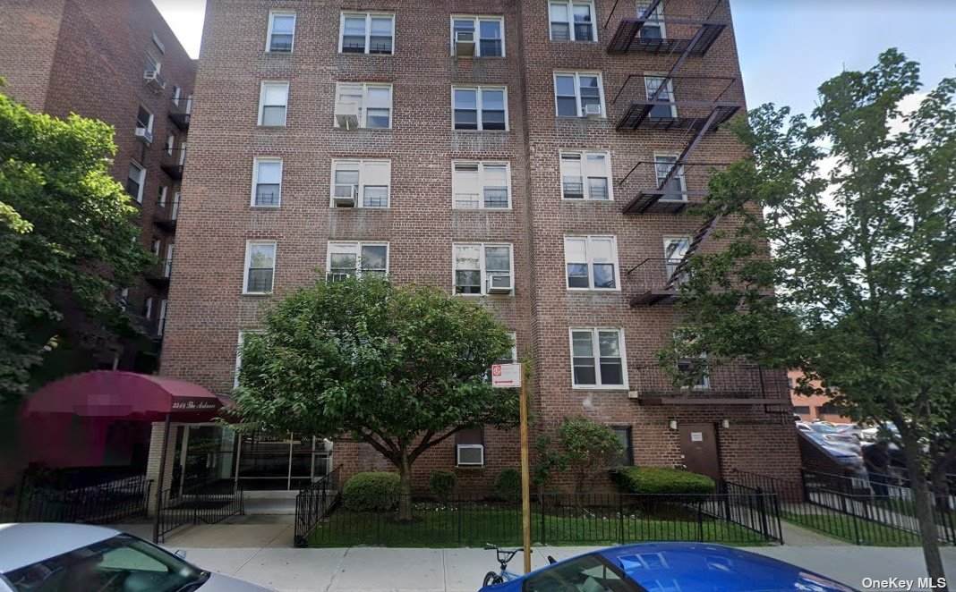 33-04 93 Street - Photo 1