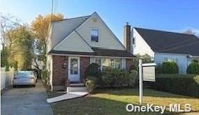 140 Elm Street - Photo 1