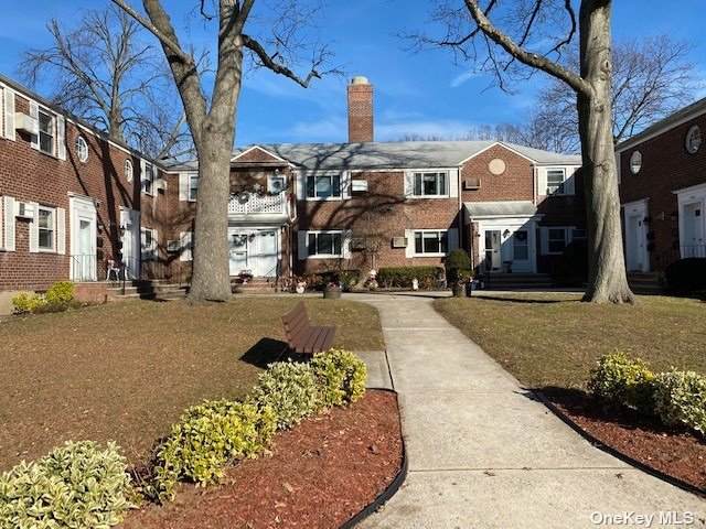 73-19 263rd Street - Photo 1