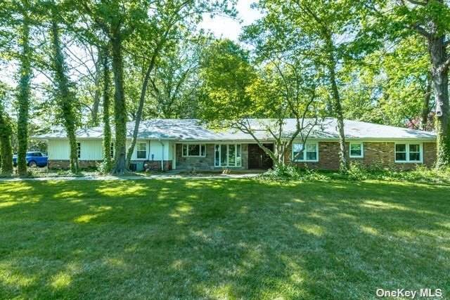 2 Sinclair Drive - Photo 1