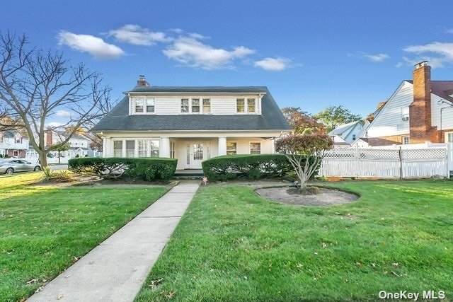 72 Ingraham Boulevard - Photo 1