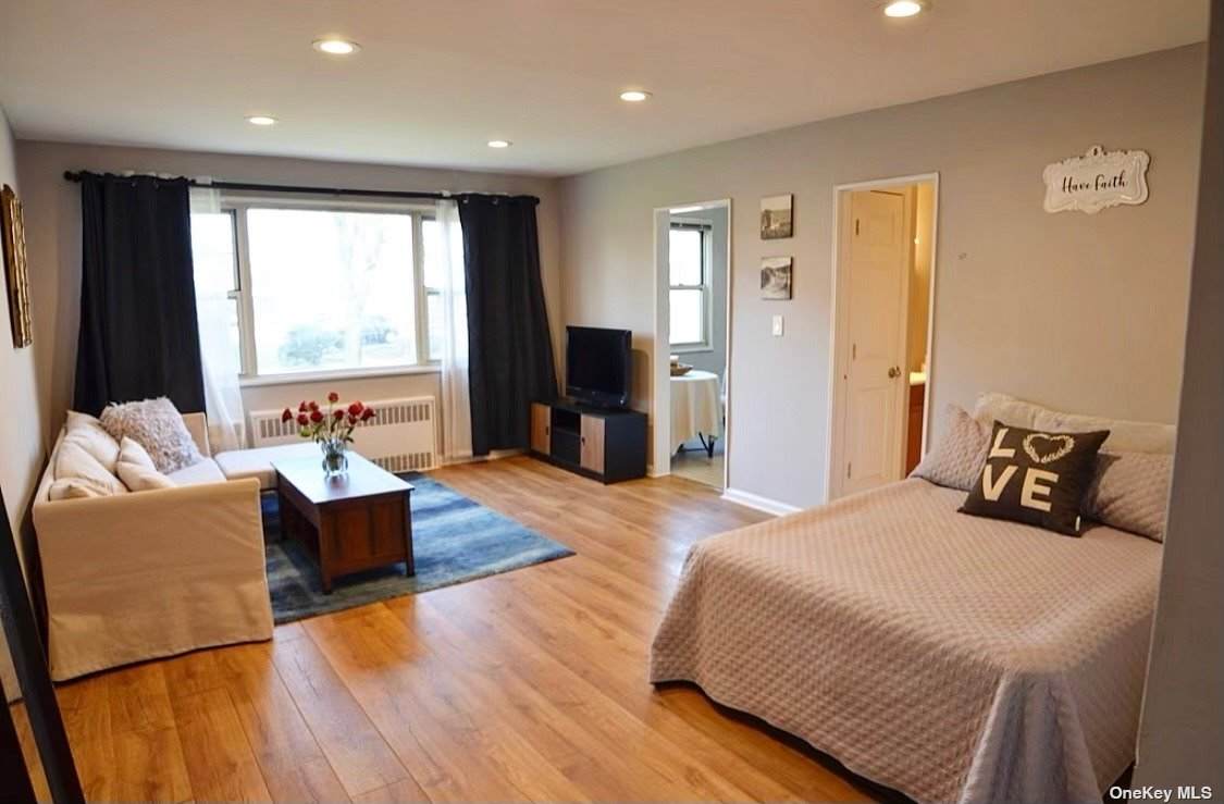 324 Post - Photo 1