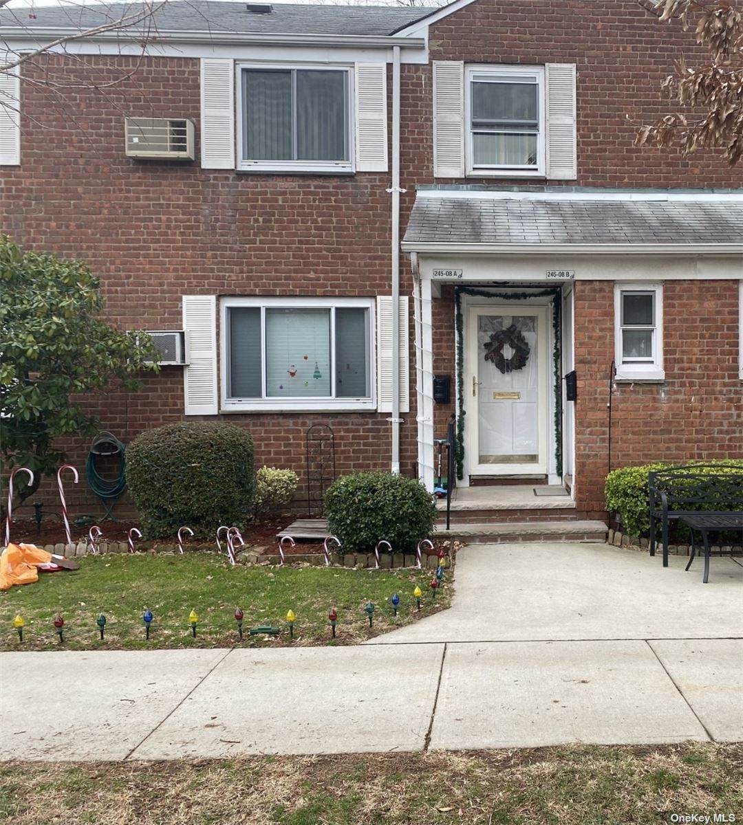 245-08 76 Avenue - Photo 1