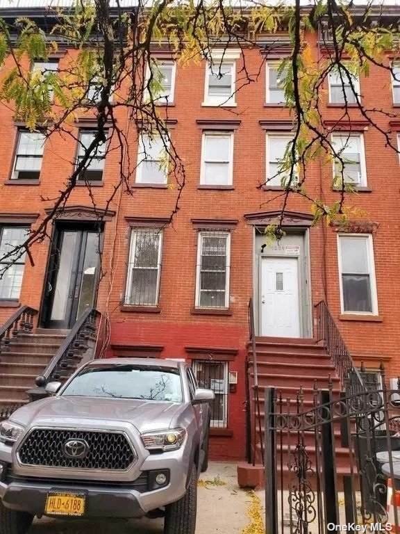1094 Bushwick Avenue - Photo 1