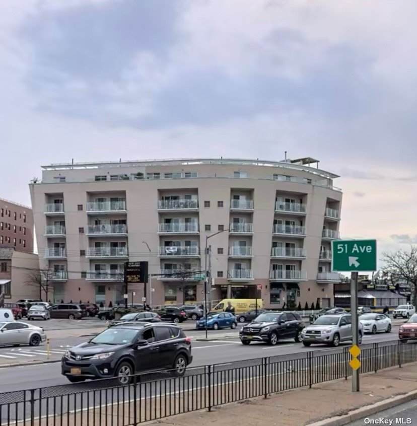 8114 Queens Blvd - Photo 1