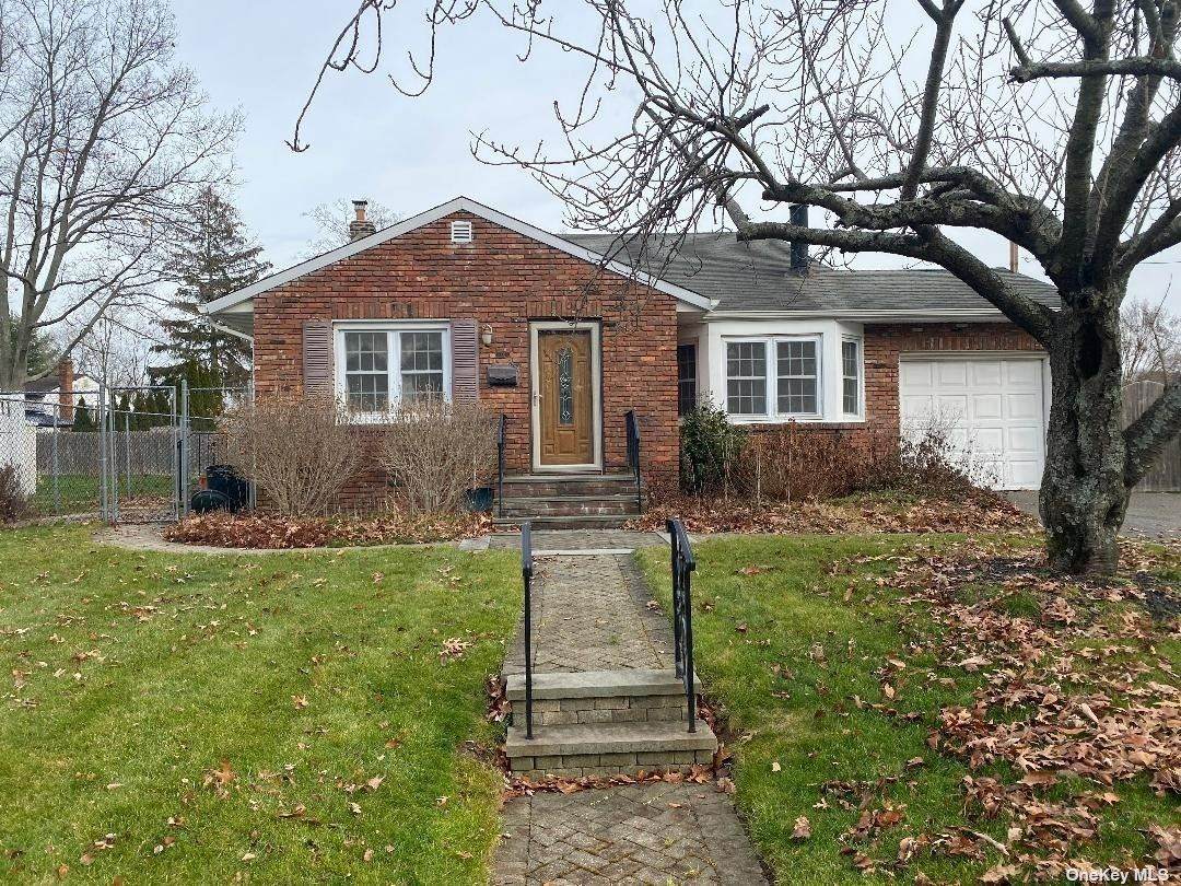 109 1 St Ave - Photo 1