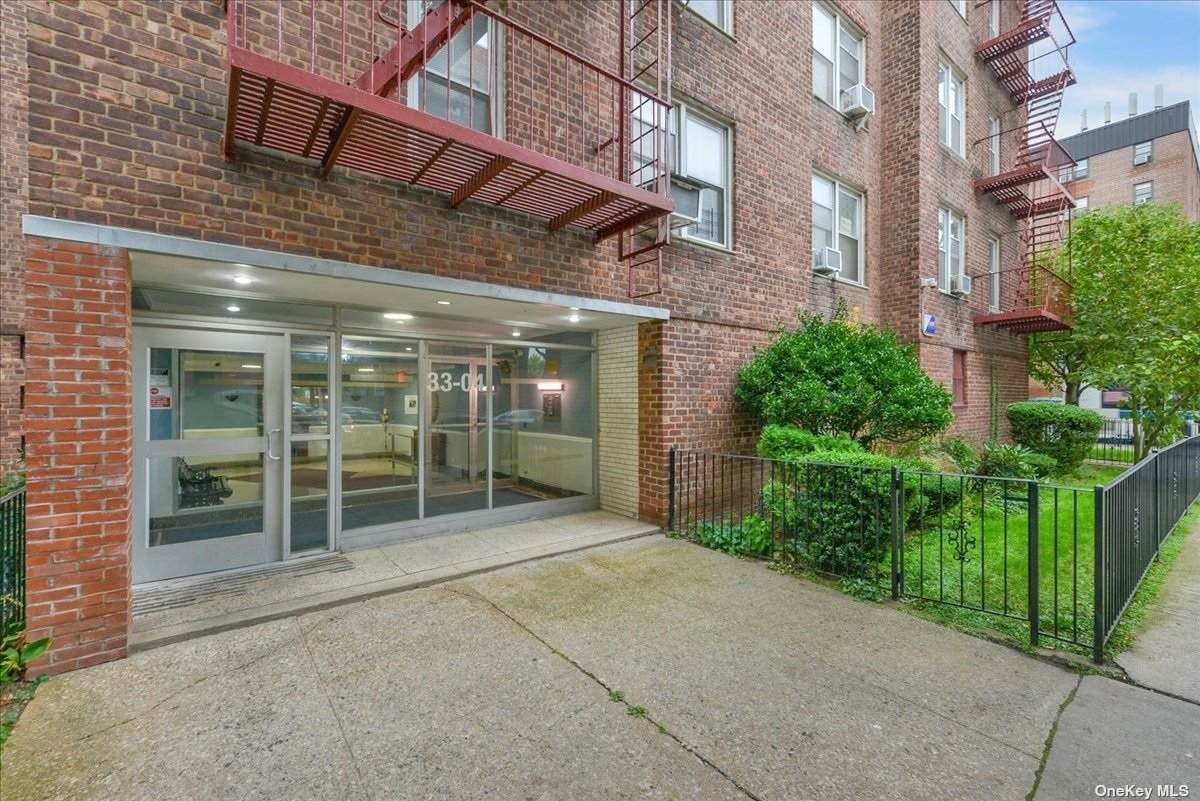 33-04 91st Street - Photo 1