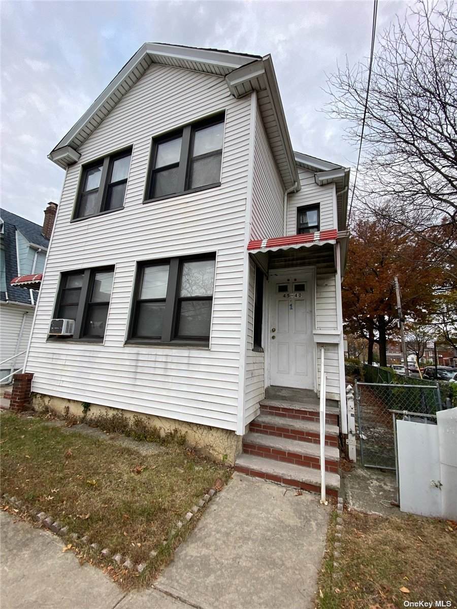 45-40 Kissena Boulevard - Photo 1