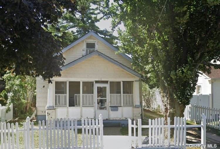 130 Elizabeth Avenue - Photo 1
