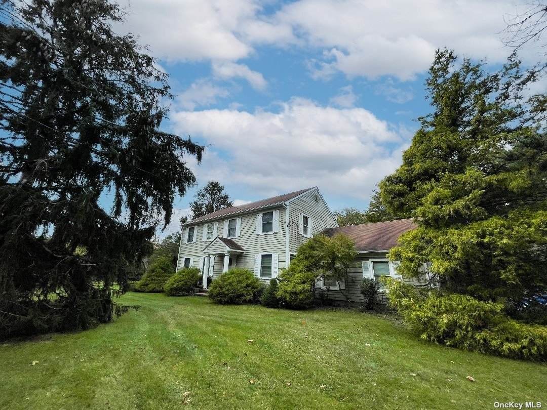 11 Tuthill Lane - Photo 1