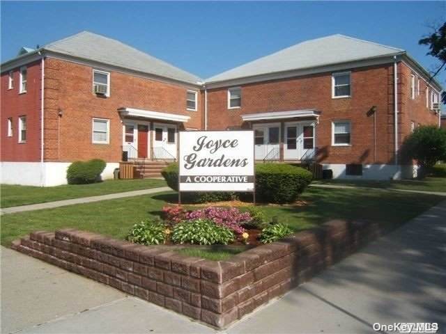 138-33 Jewel - Photo 1