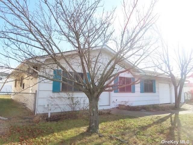 3661 Oceanside Road - Photo 1