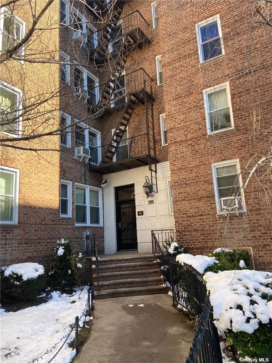 88-09 35th Ave - Photo 1