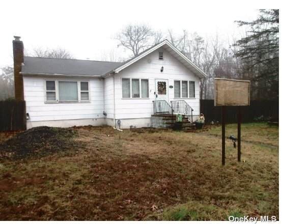 69 Pineway Avenue - Photo 1