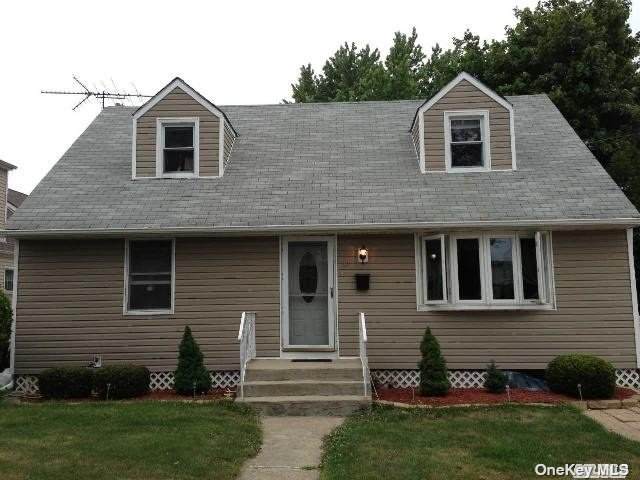 37 Mineola - Photo 1