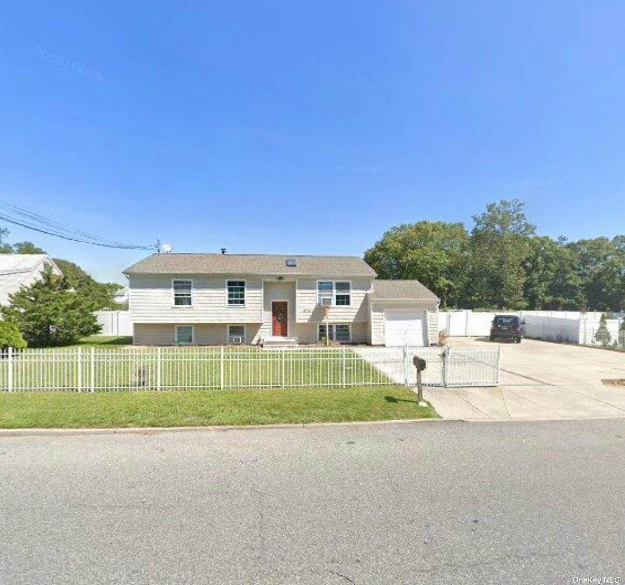 805 Wilson Boulevard - Photo 1