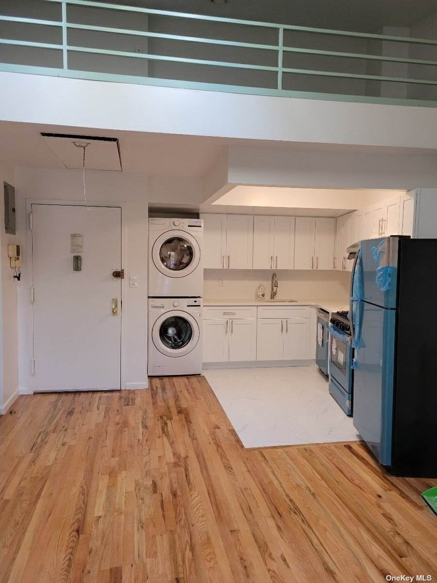 8528 Grand Ave - Photo 1