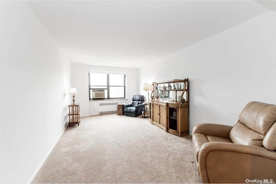 139-16 28th Road - Photo 1