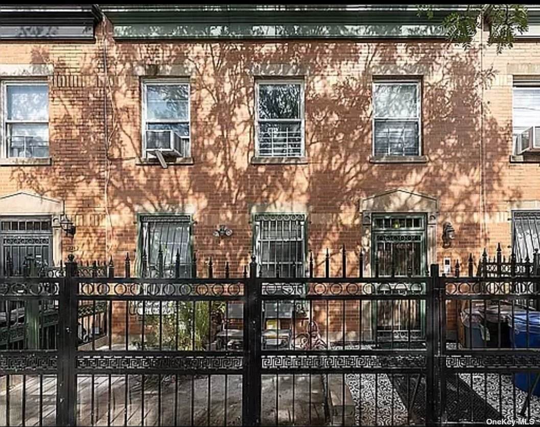 223 East 110th Street - Photo 1