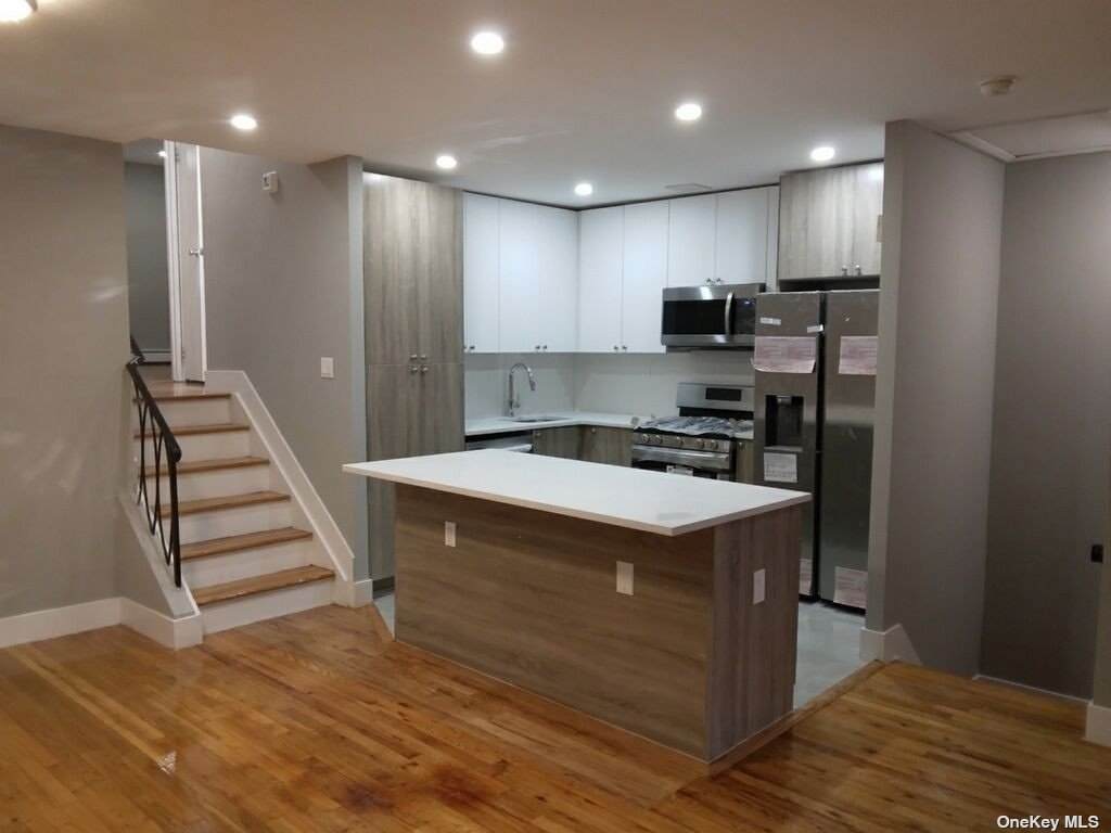 7522 Avenue T - Photo 1