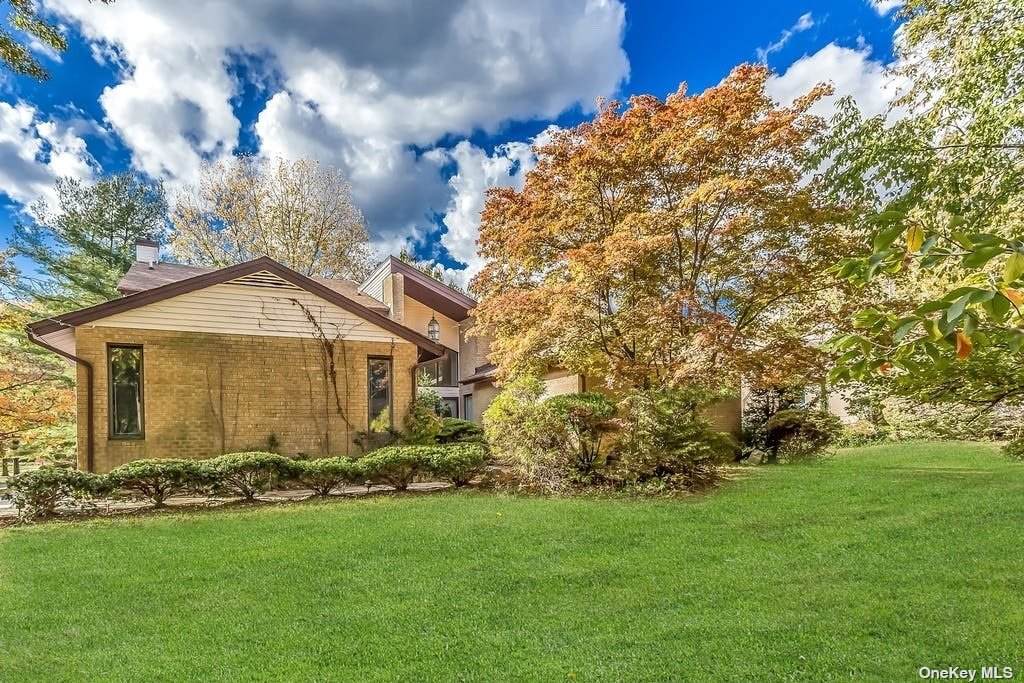 35 Aldgate Drive - Photo 1