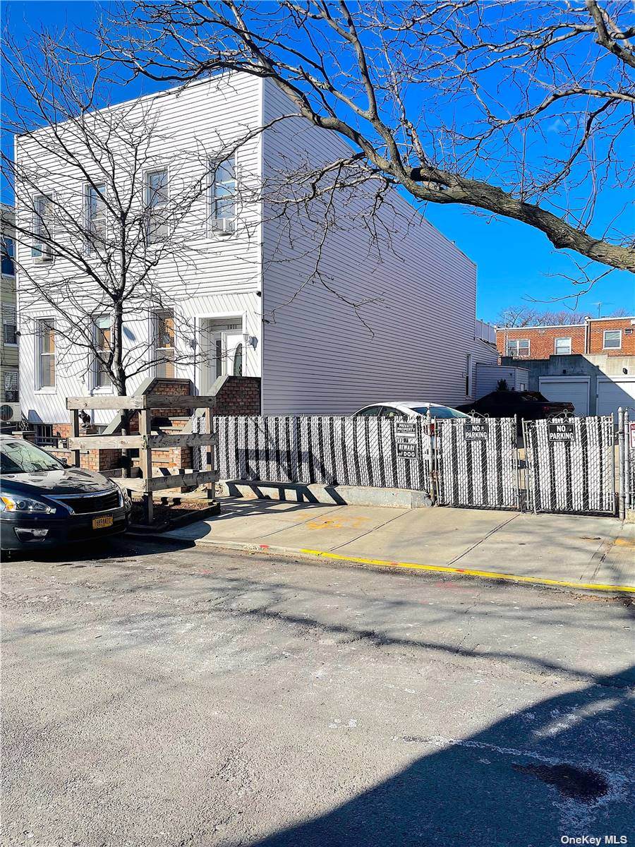 1911 Himrod Street - Photo 1