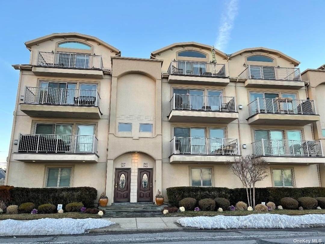 363 Broadway - Photo 1