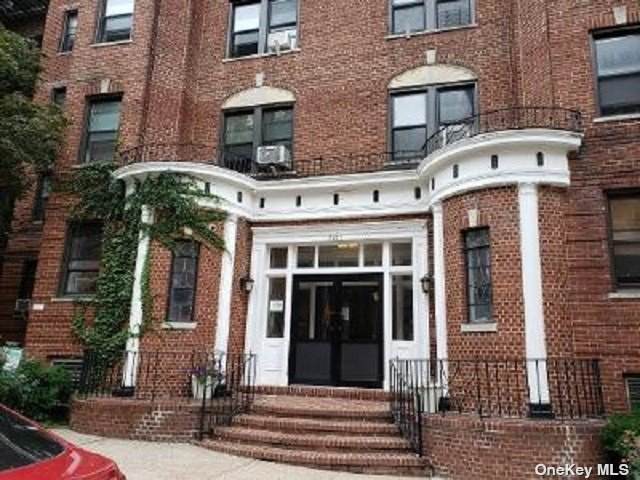 96-11 65 Road - Photo 1