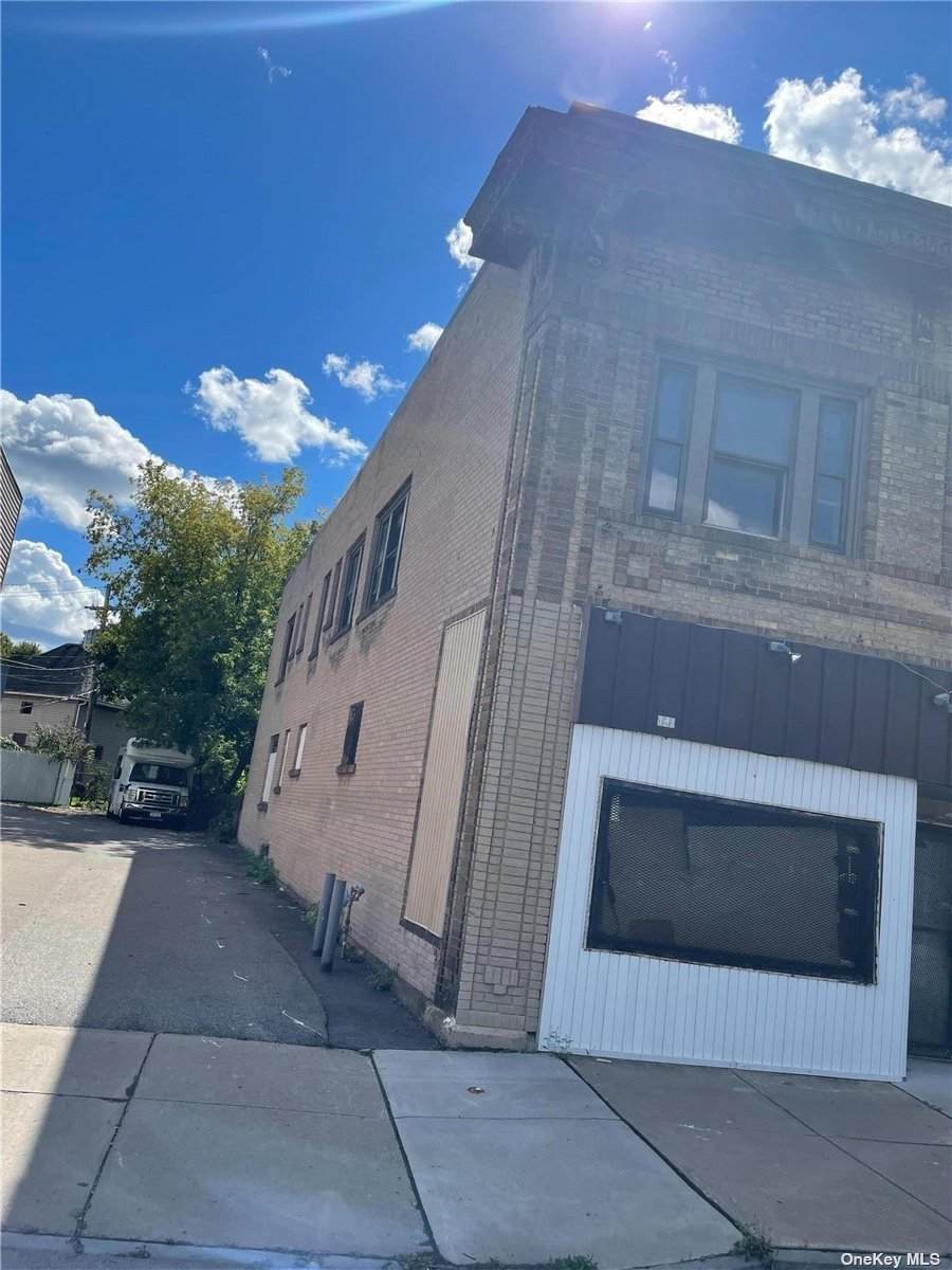 130 Webster Avenue Avenue - Photo 1
