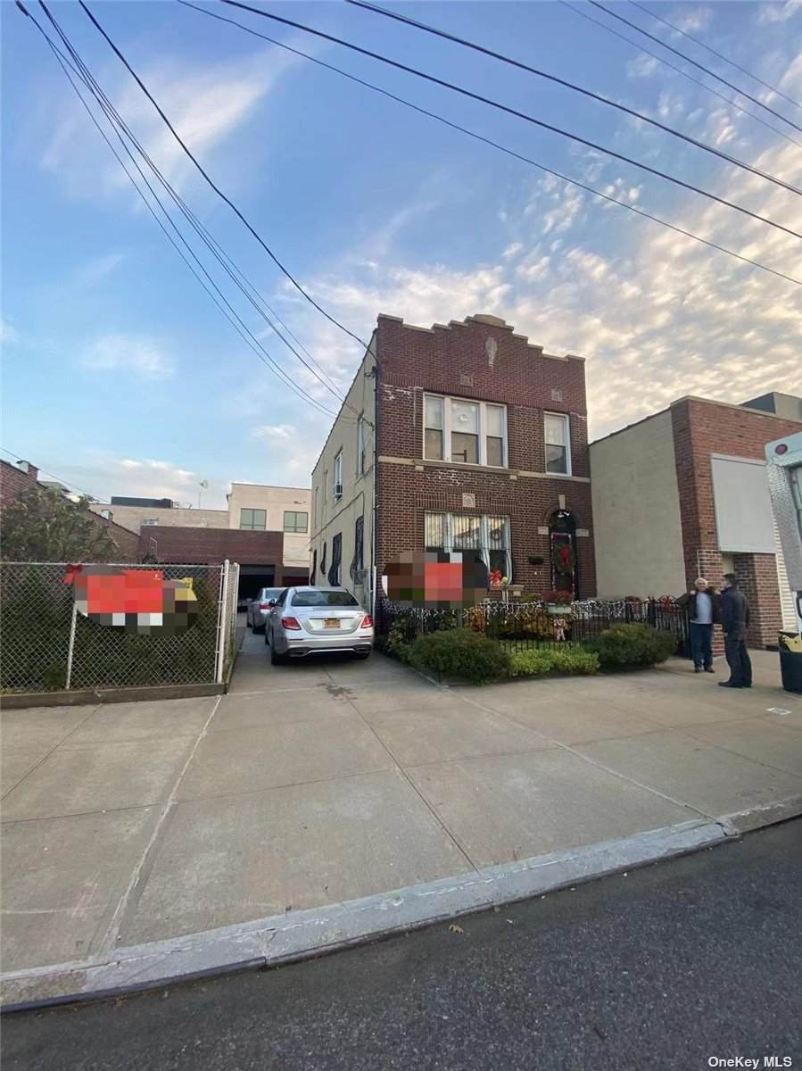 24-19 46th Street - Photo 1