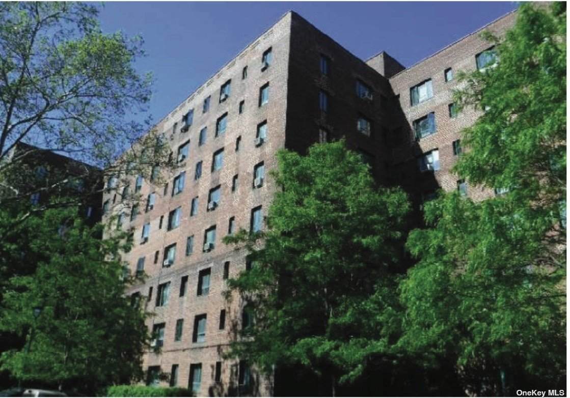 2150 Tremont Avenue - Photo 1