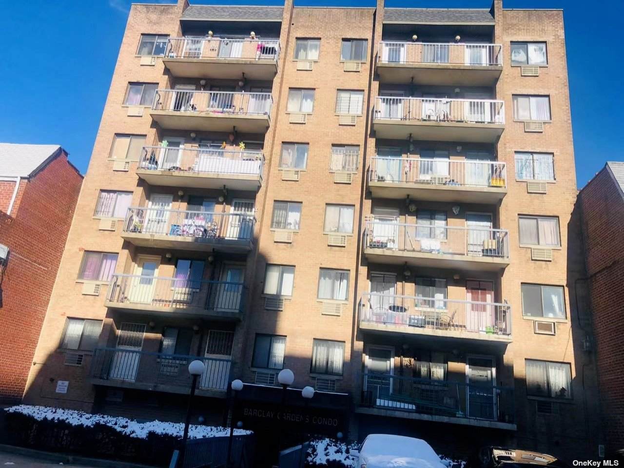 144-23 Barclay Avenue - Photo 1